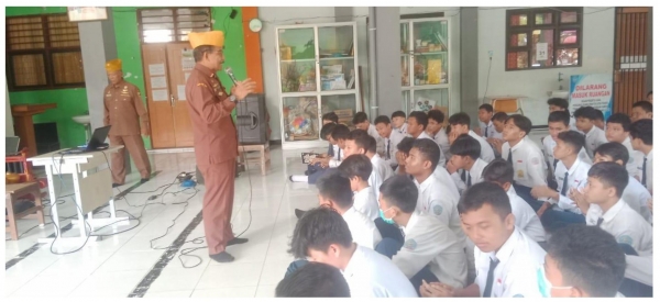 Pengurus DPD LVRI Jawa Timur Datangi Sekolah-sekolah Sosialisasikan JSN ’45