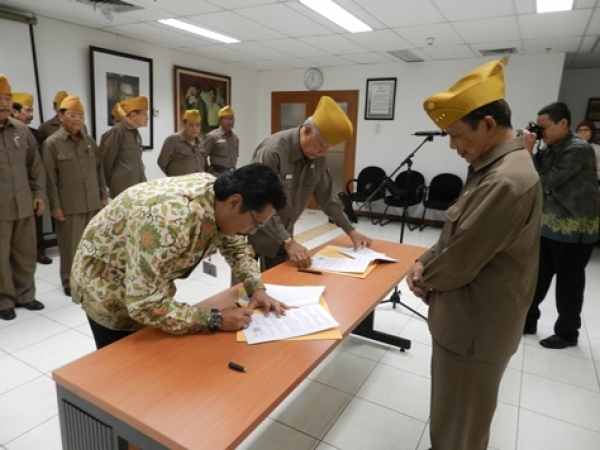 Penanda-tanganan Perjanjian Corporate Direct